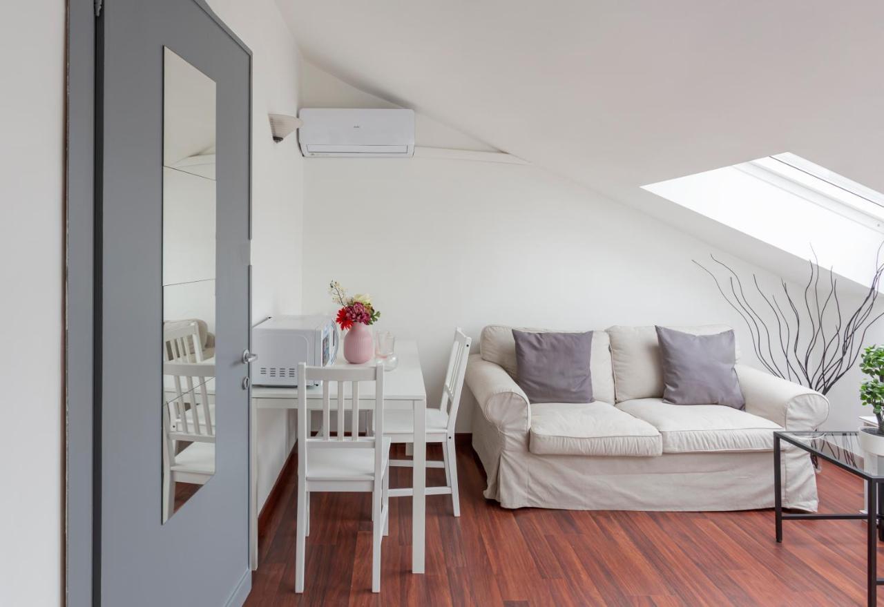 2 Bedroom 2 Bathroom Apt - Duomo 2 Mailand Exterior foto